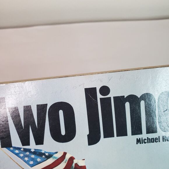 Iwo Jima (1st Ed) Michael Russell 1974 Paperback Battle Book No 32 CRACKED SPINE - Picture 5 of 12